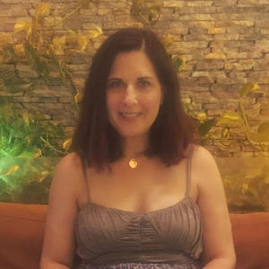 Meet your Posher, Julie